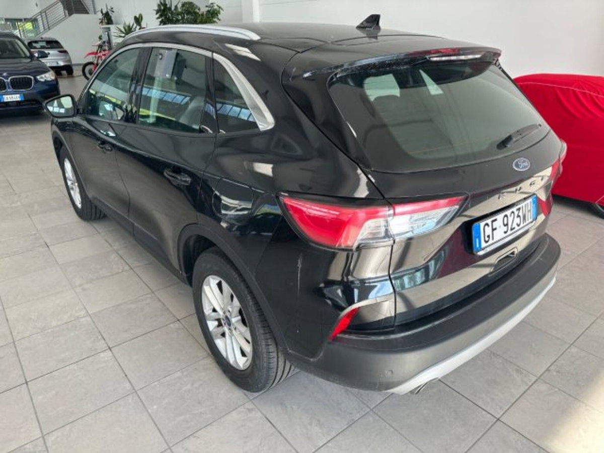 Ford Kuga 1.5 EcoBlue 120 CV 2WD Titanium (6)