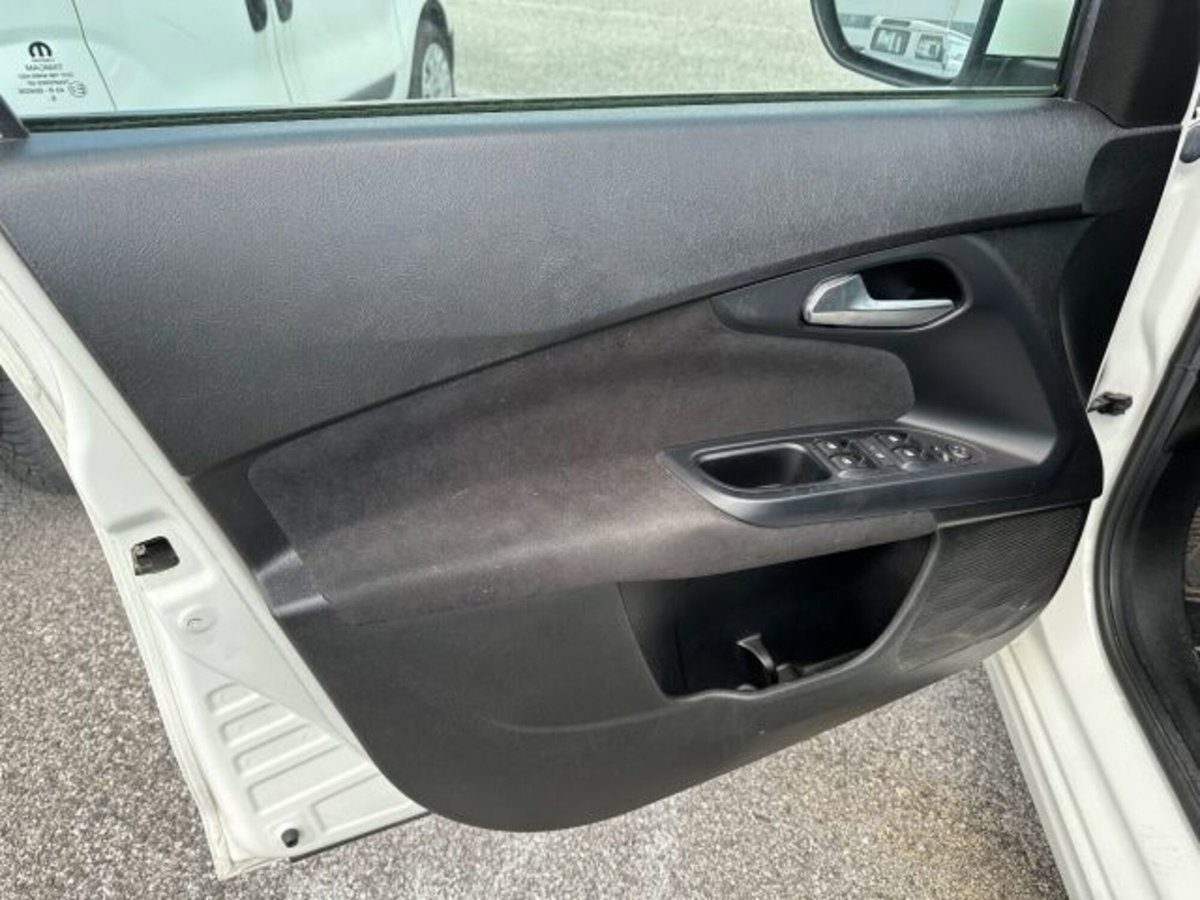 Fiat Tipo Tipo 1.3 Mjt 4 porte Lounge (7)