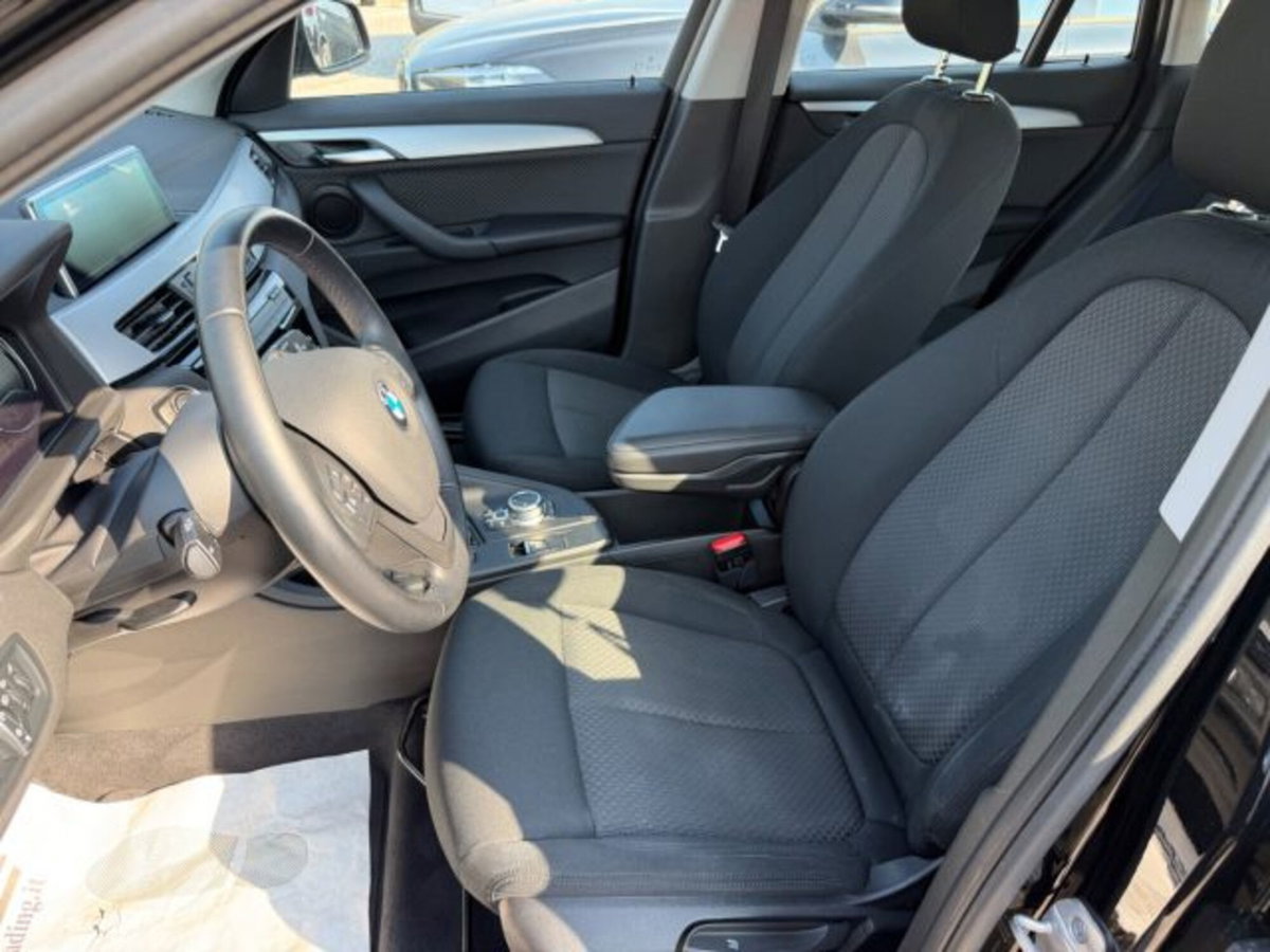 BMW X1 xDrive25e Business Advantage (8)
