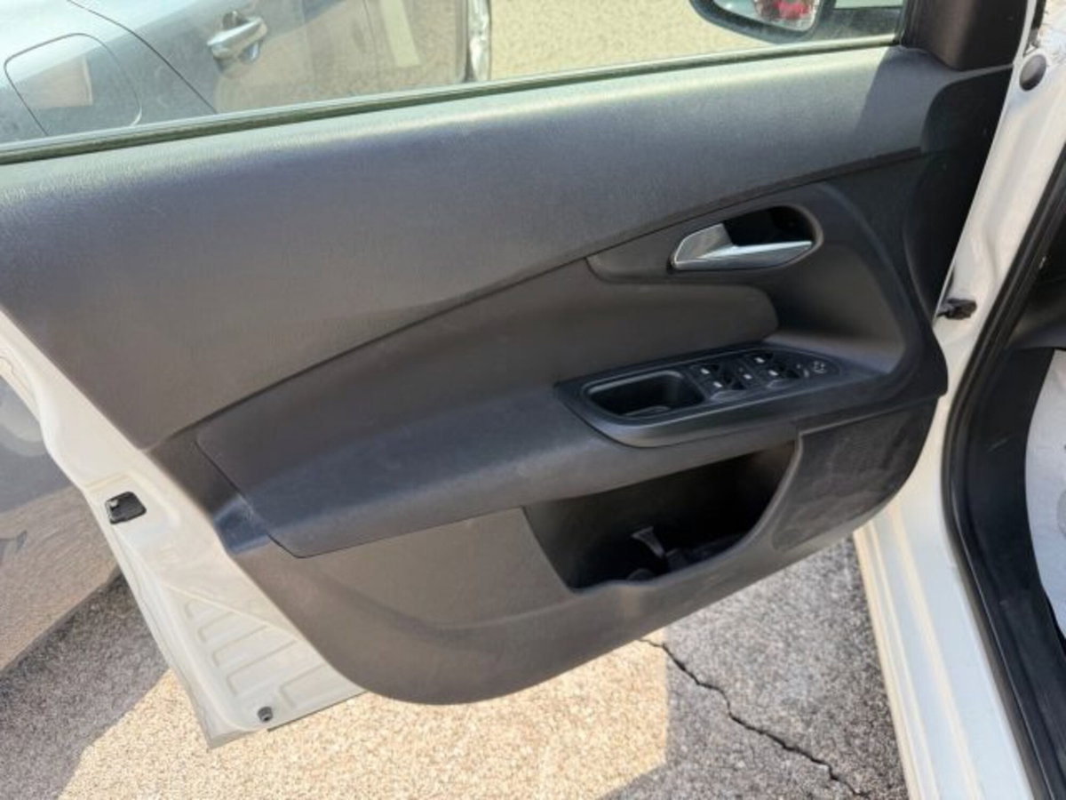 Fiat Tipo Station Wagon Tipo 1.3 Mjt S&S SW Business (7)