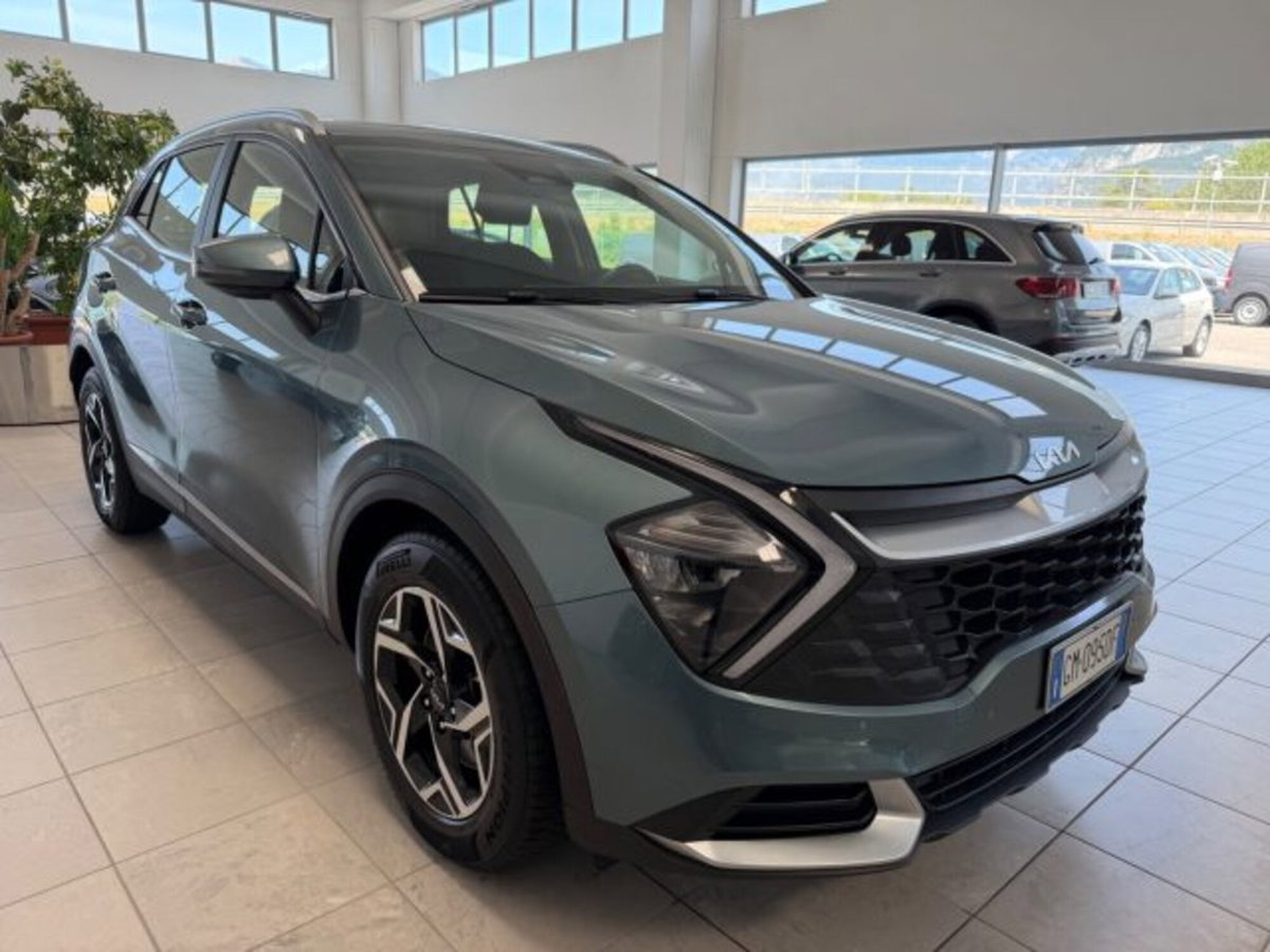 Kia Sportage 1.6 crdi mhev Business dct (3)