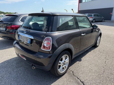 MINI Mini 1.6 16V One (55kW) (4)