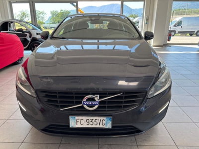 Volvo V60 D3 Geartronic Business (2)