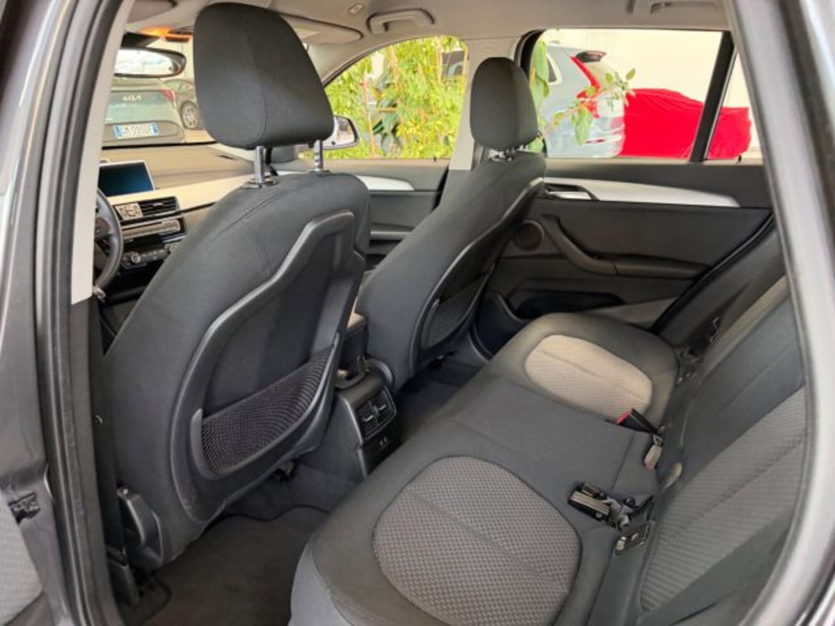 BMW X1 xDrive25e Business Advantage (12)
