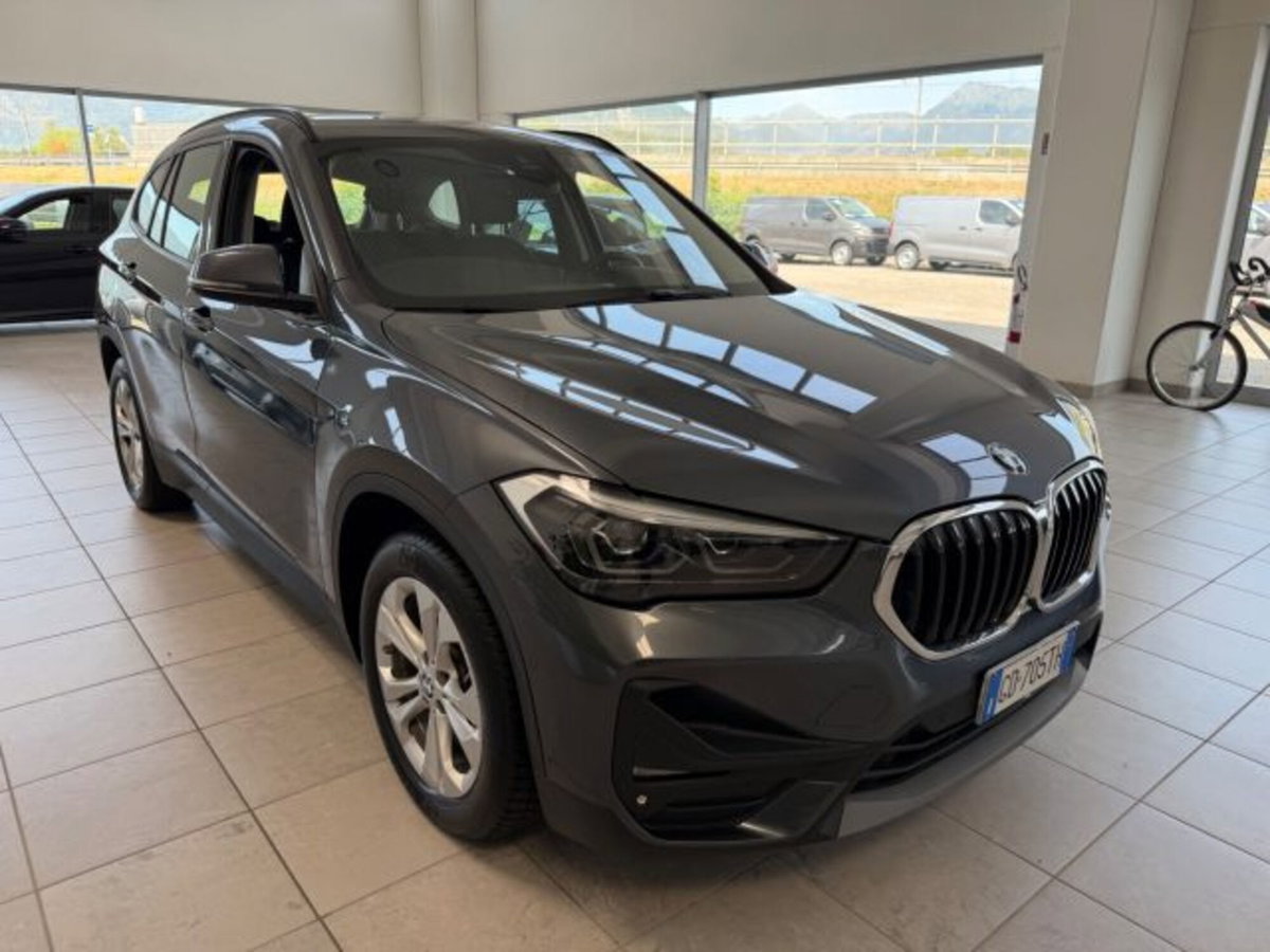BMW X1 xDrive25e Business Advantage (3)