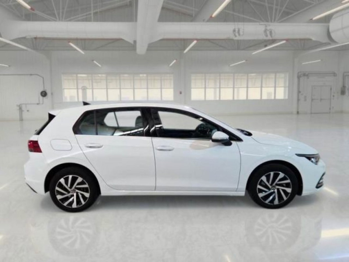 Volkswagen Golf 1.4 TSI eHYBRID 204 CV DSG Style (3)