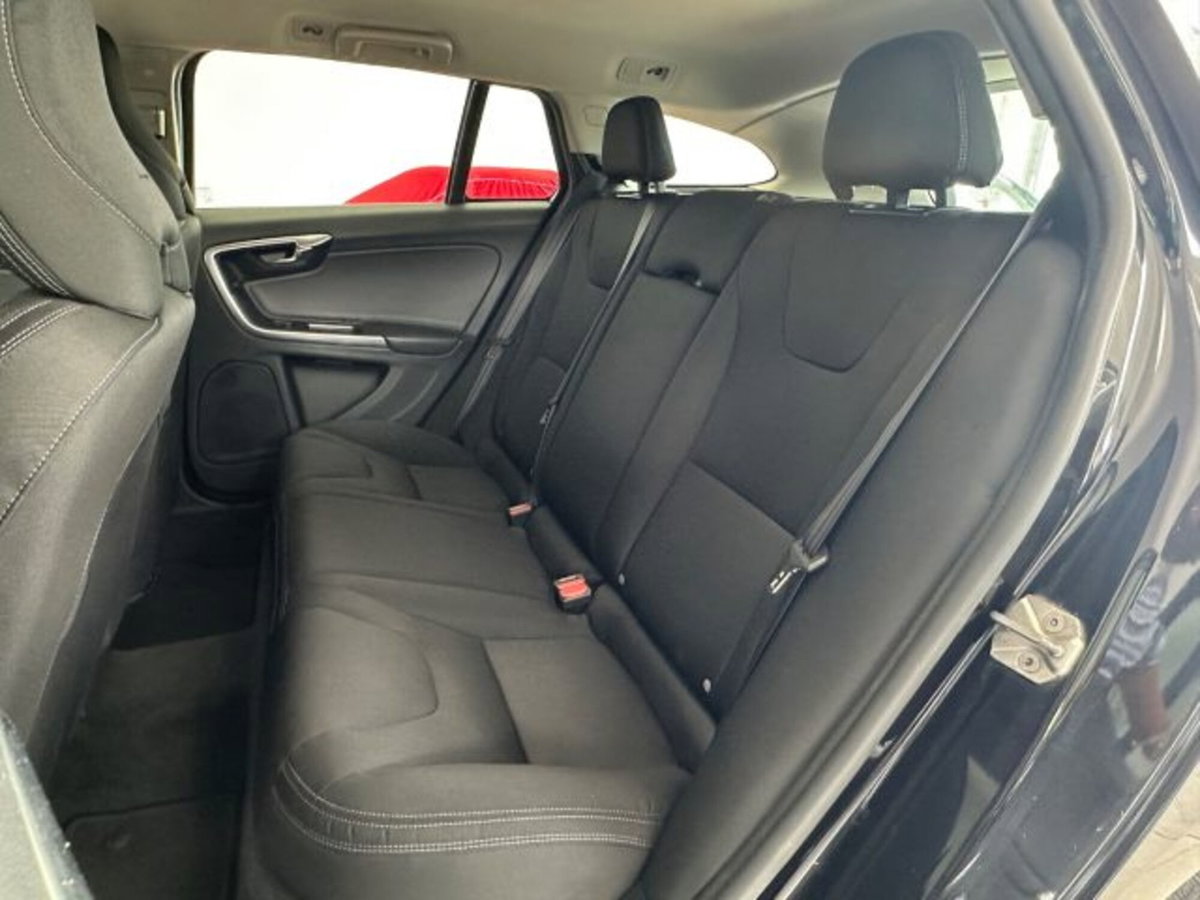 Volvo V60 D3 Business N1 (13)