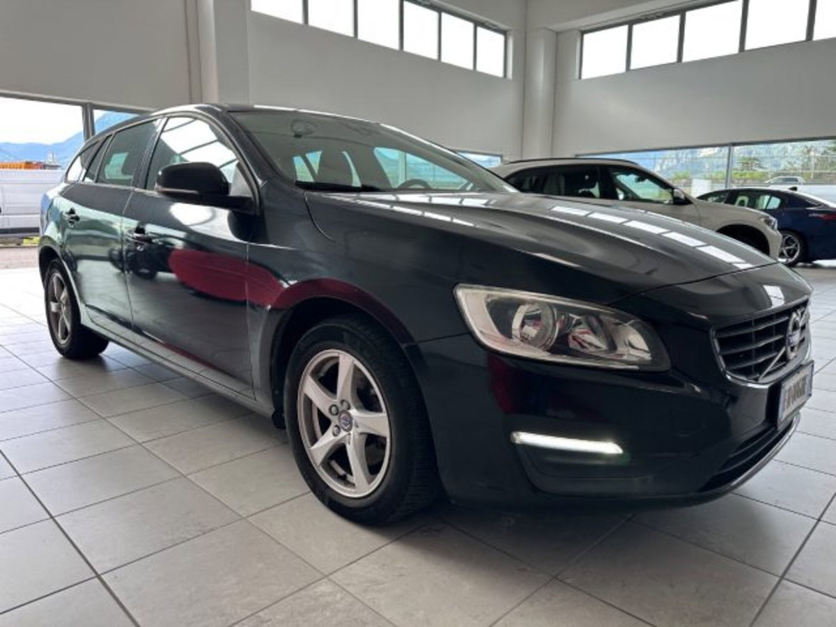 Volvo V60 D3 Business N1 (3)