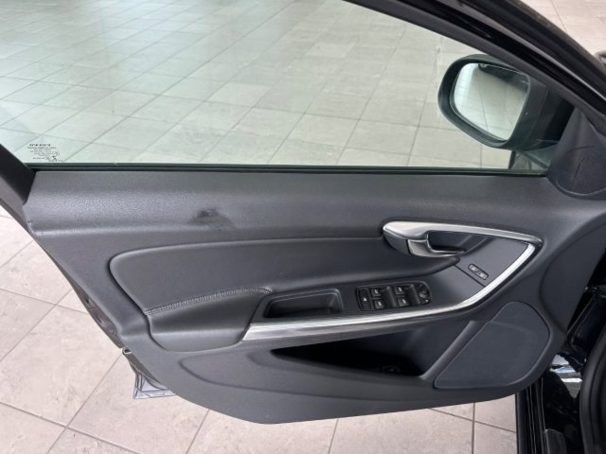Volvo V60 D3 Business N1 (8)