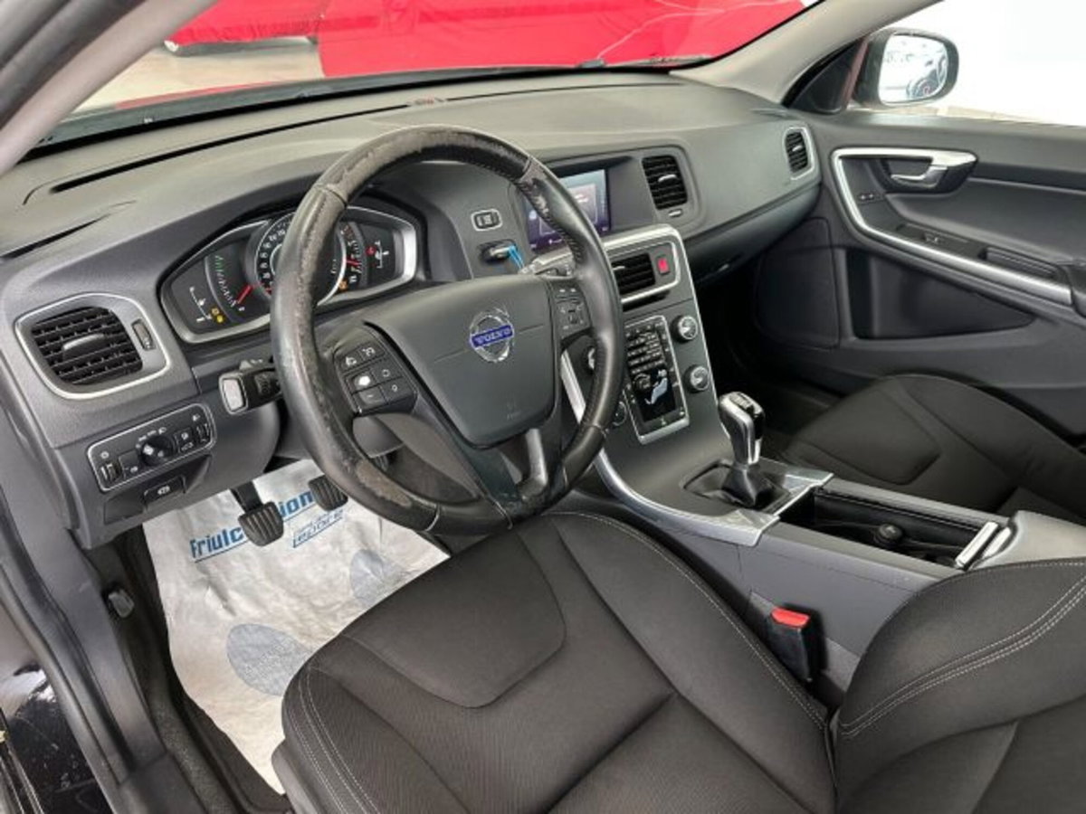 Volvo V60 D3 Business N1 (9)