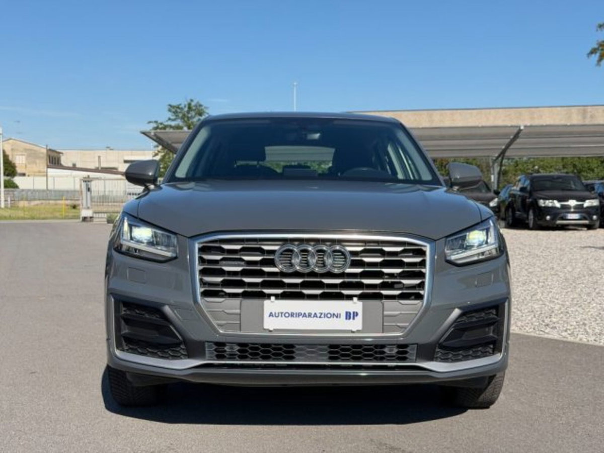 Audi Q2 Q2 2.0 TDI quattro S tronic S line Edition (2)