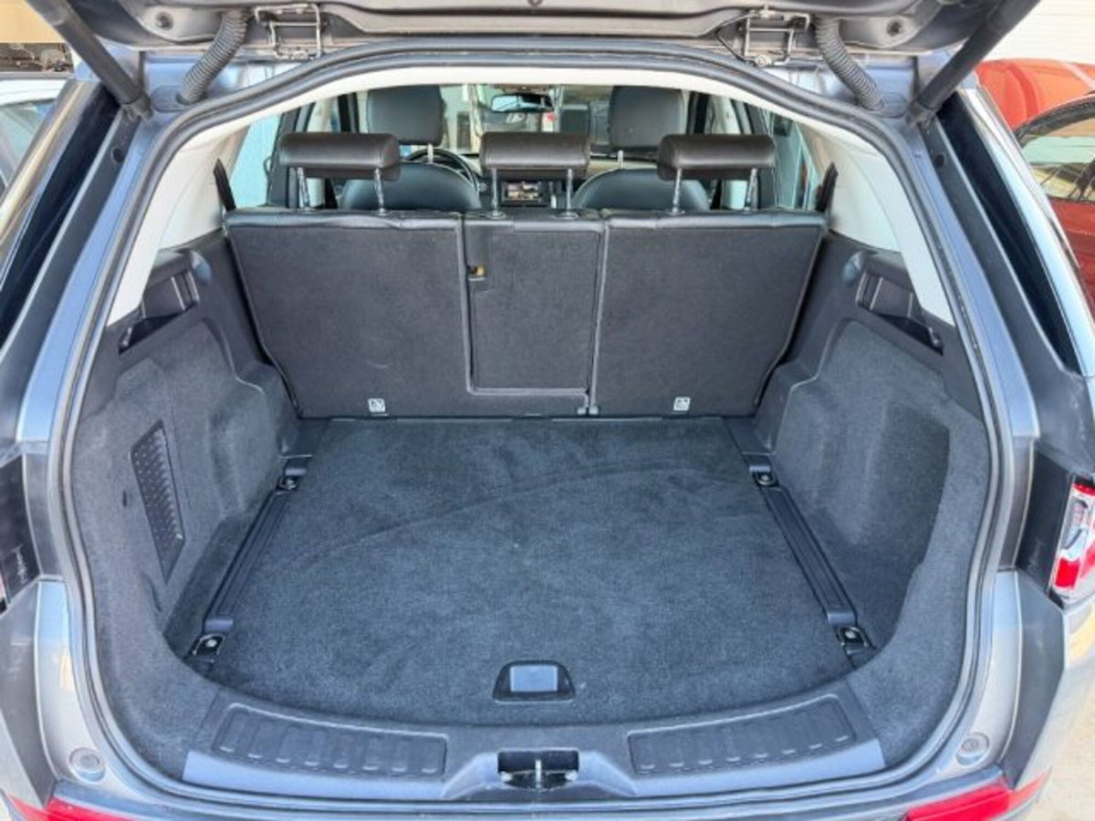 Land Rover Discovery Sport 2.0 TD4 150 CV SE (16)