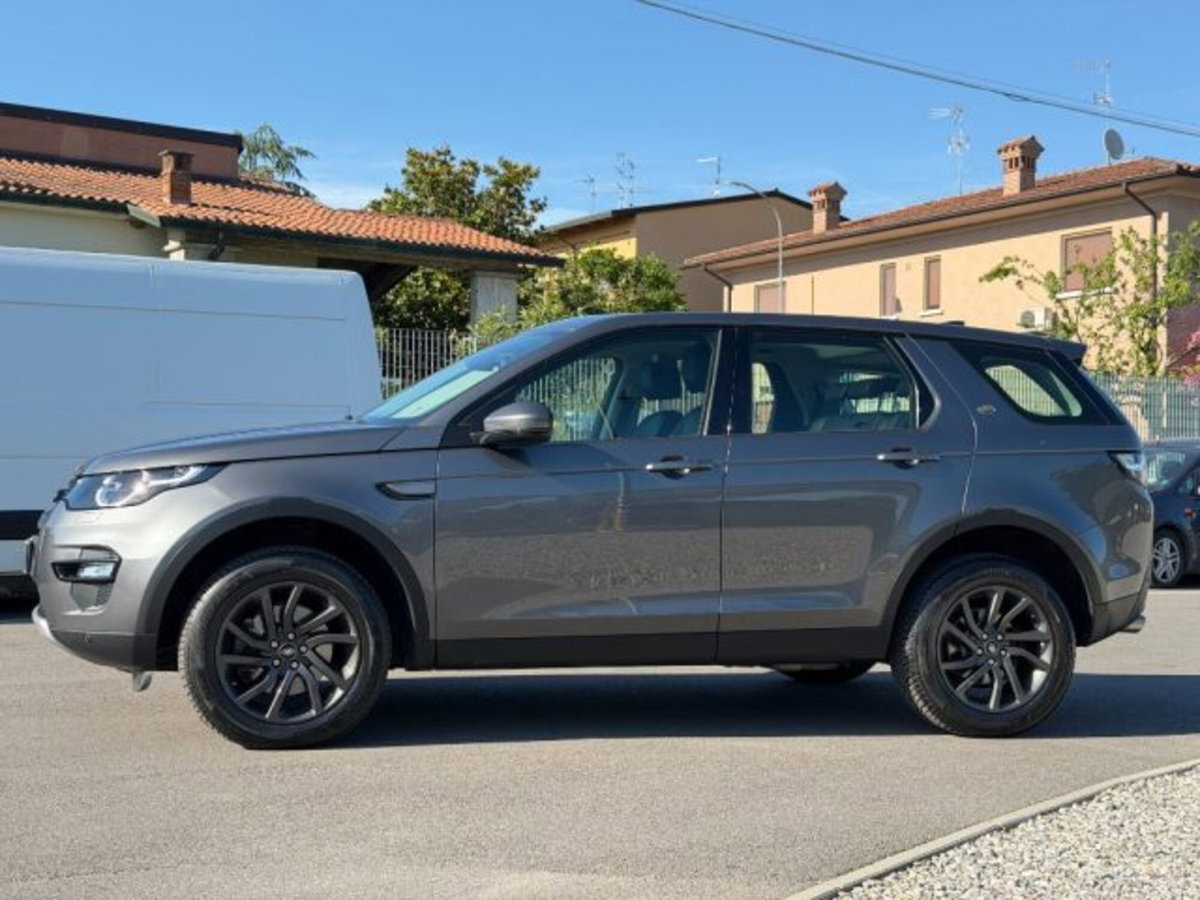 Land Rover Discovery Sport 2.0 TD4 150 CV SE (9)