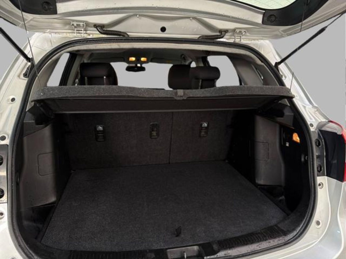 Suzuki S-Cross 1.6 DDiS 4WD All Grip Cool (14)