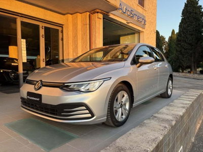 Volkswagen Golf Variant 2.0 TDI SCR DSG Life usata