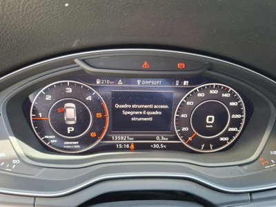 Audi Q5 40 TDI quattro S tronic Business Sport (11)