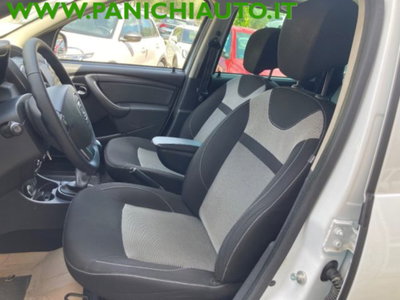 Dacia Duster 1.5 dCi 110CV 4x4 Prestige (12)
