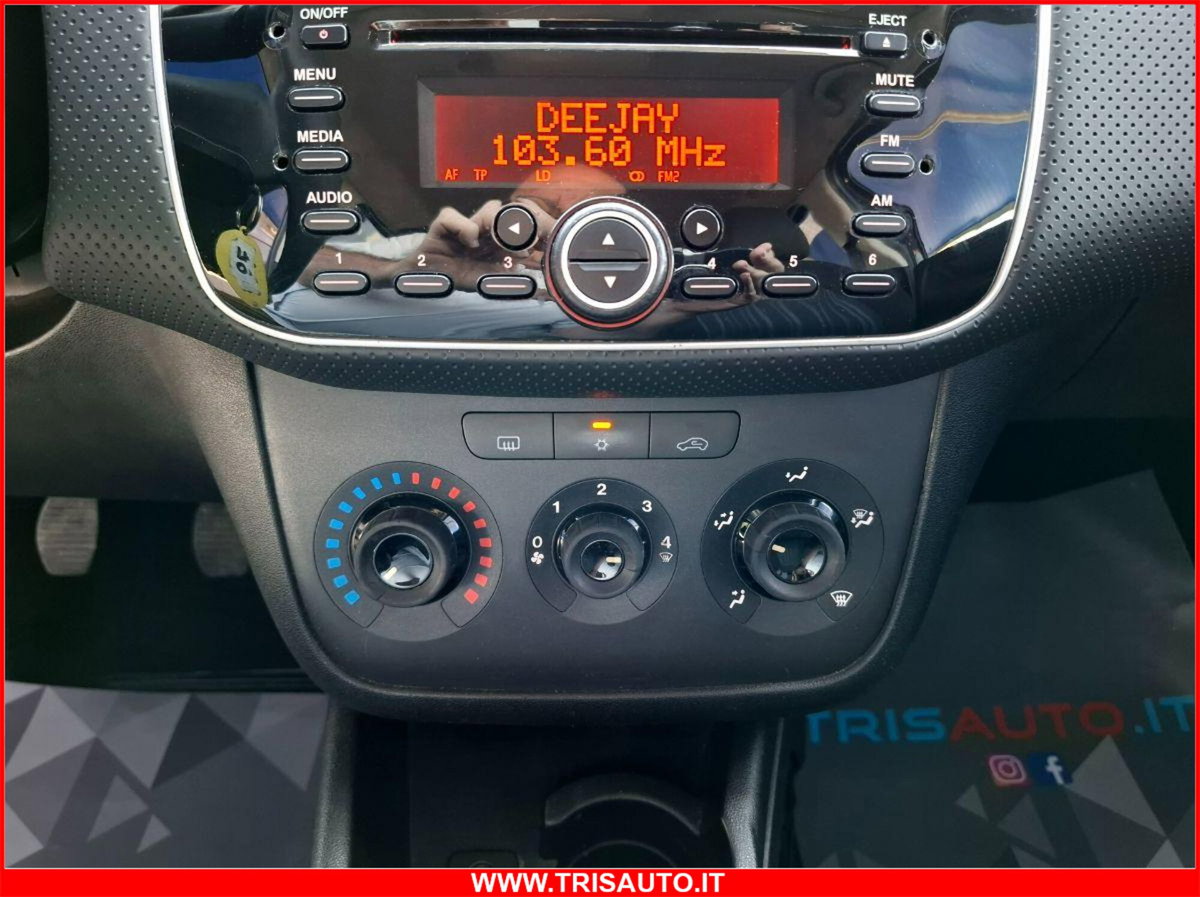 Fiat Punto Evo 1.3 Mjt 75 CV 5 porte Active (14)