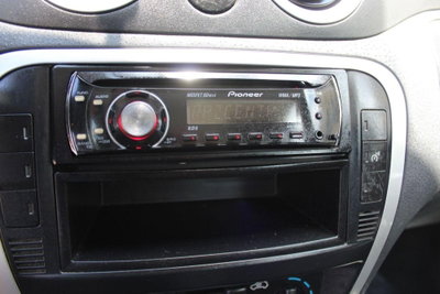 Citroen C3 1.4 GPL airdream Exclusive (13)