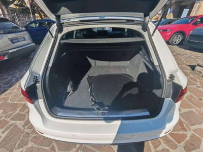 Audi A4 Avant 2.0 TDI 150 CV Business (17)