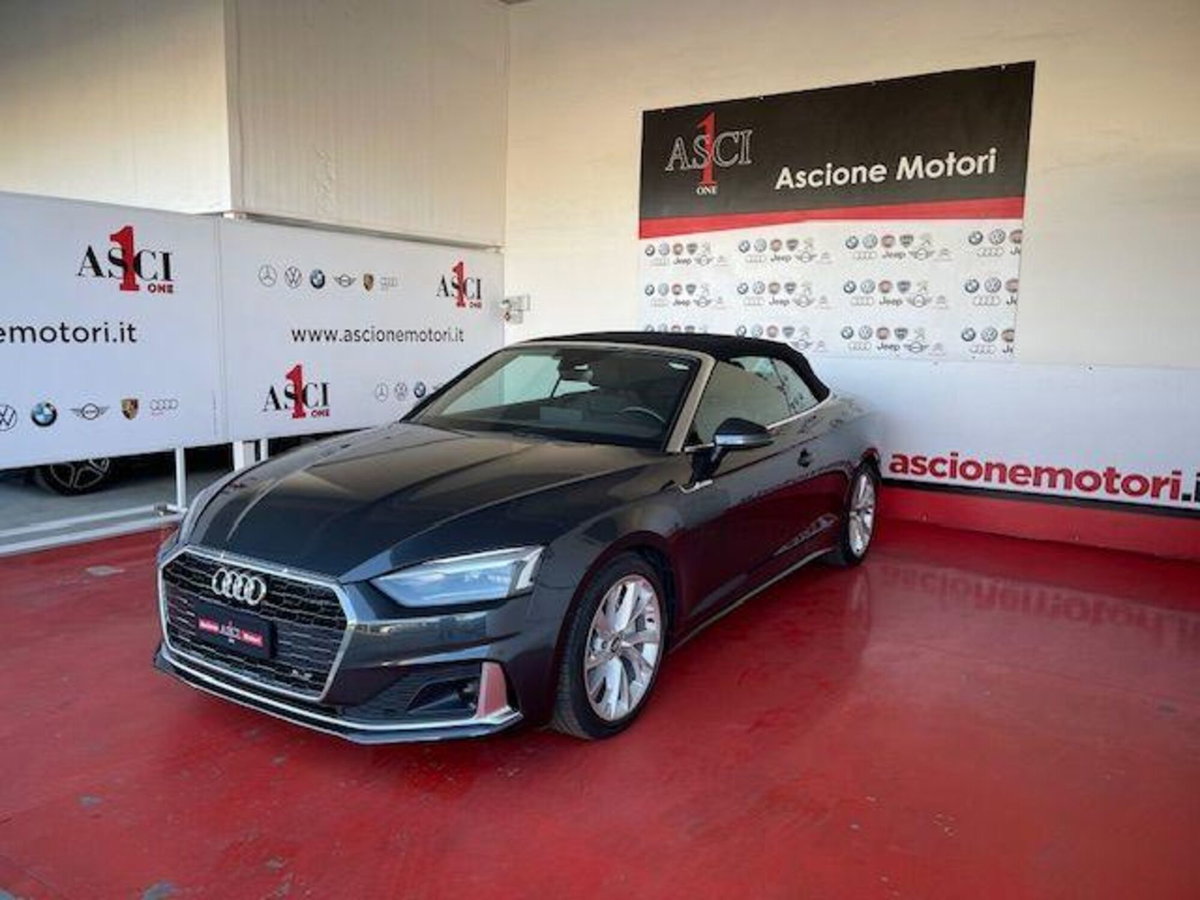 Audi A5 Cabrio 2.0 TDI 190 CV S tronic Design (15)