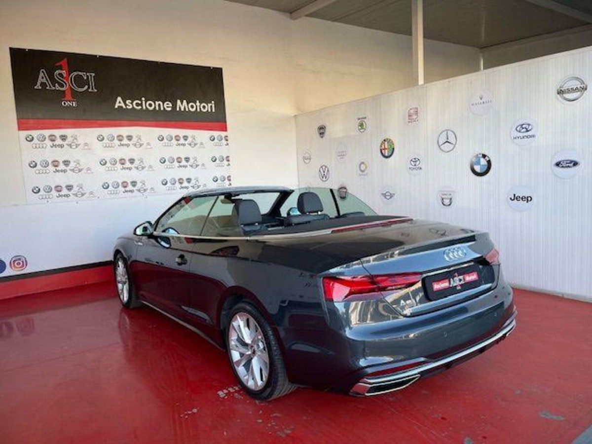 Audi A5 Cabrio 2.0 TDI 190 CV S tronic Design (4)