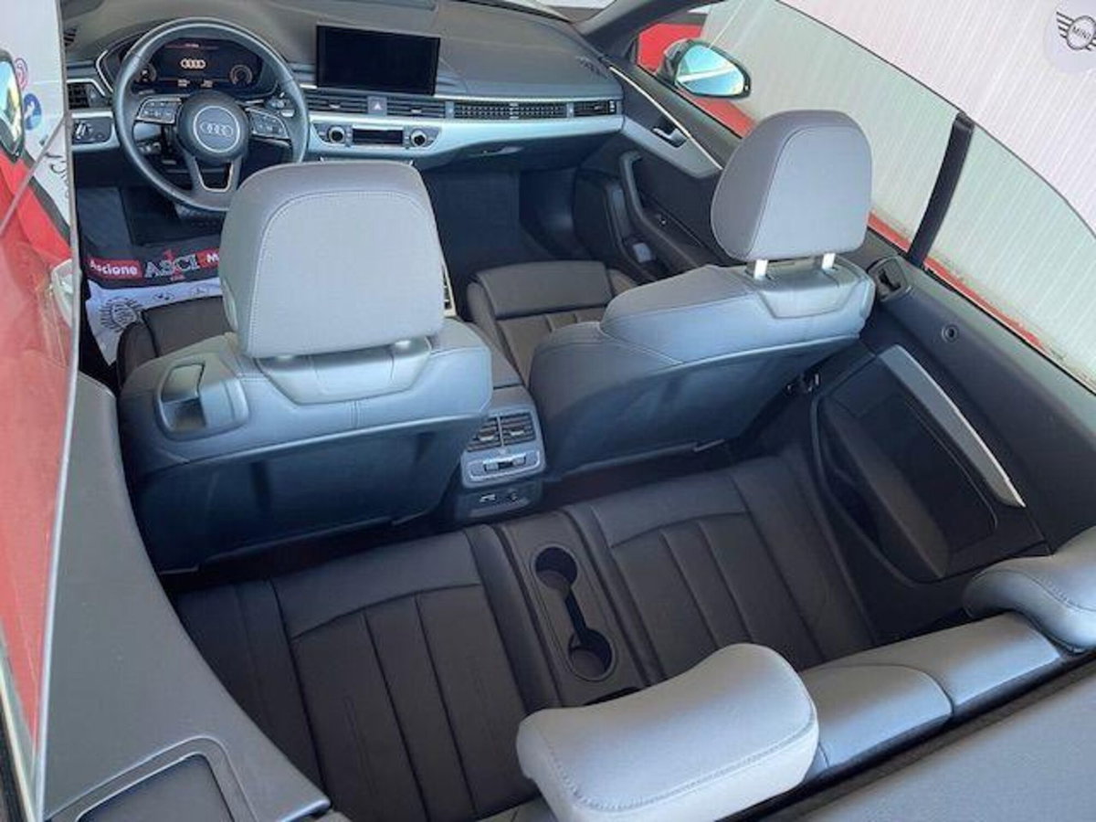 Audi A5 Cabrio 2.0 TDI 190 CV S tronic Design (8)