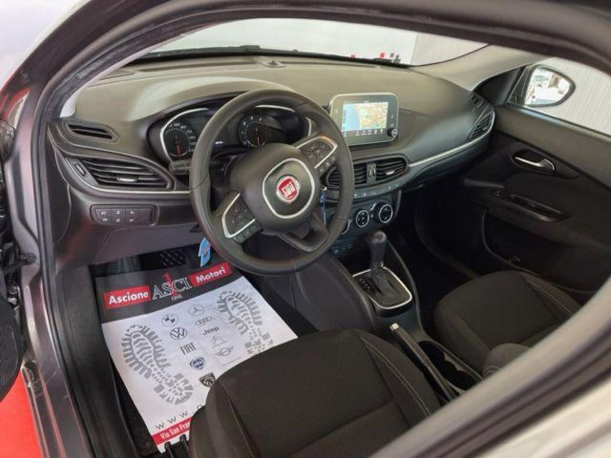 Fiat Tipo Station Wagon Tipo 1.6 Mjt S&S DCT SW Lounge (13)