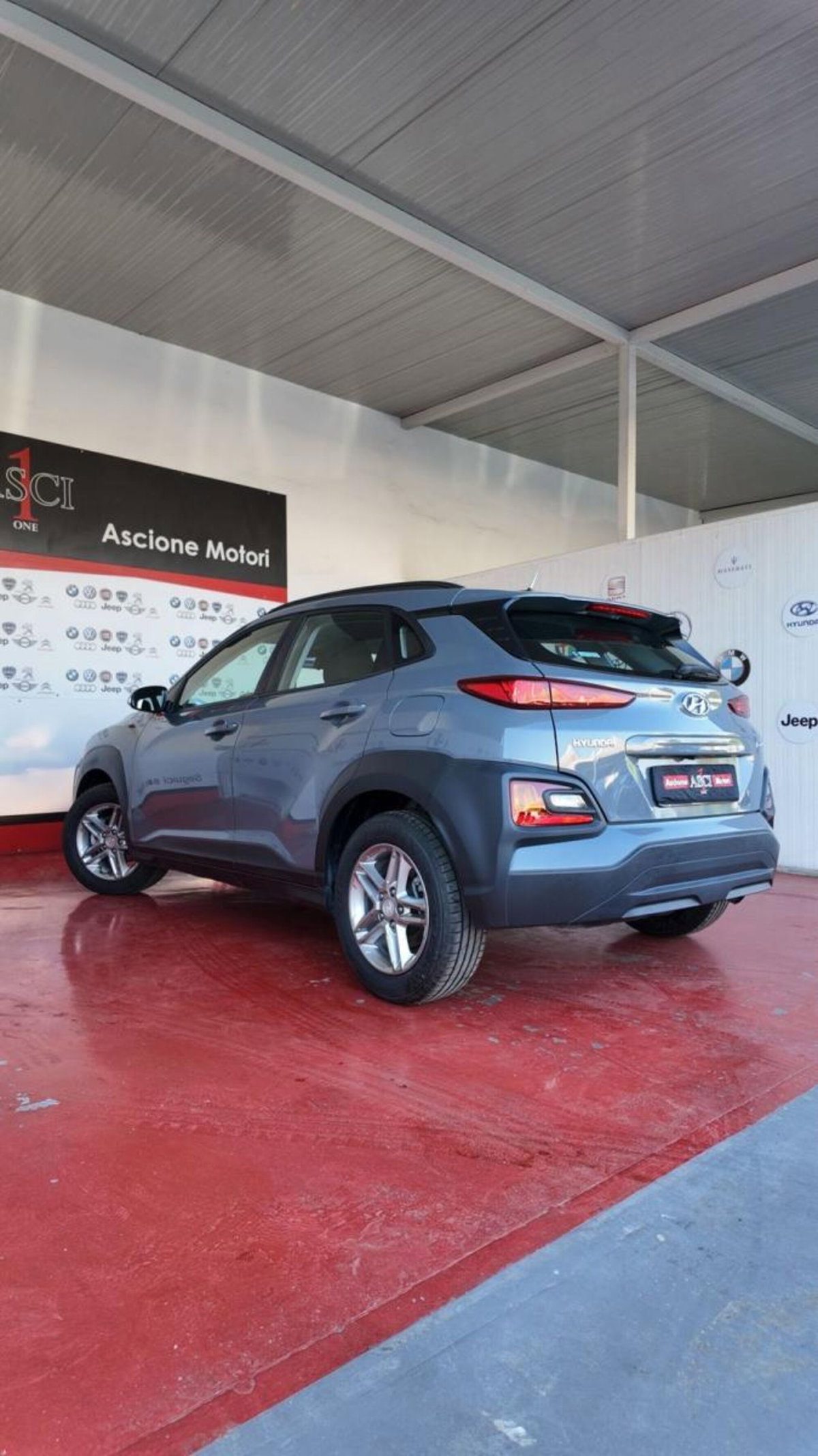 Hyundai Kona 1.6 CRDI 115 CV Exellence (3)