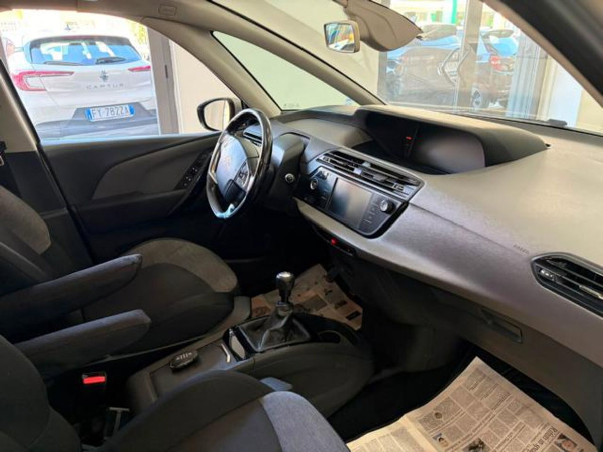 Citroen C4 Picasso BlueHDi 120 S&S Feel (8)