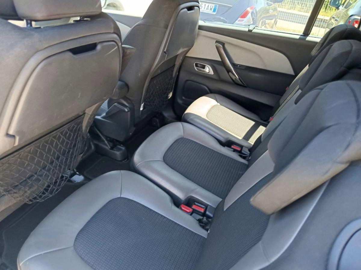 Citroen C4 Gran Picasso 2.0 HDi 150 FAP CMP6 Exclusive (10)