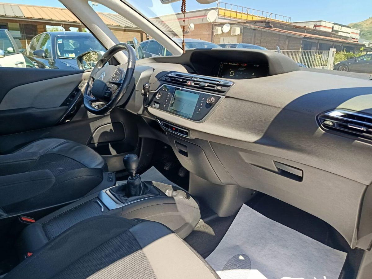 Citroen C4 Gran Picasso 2.0 HDi 150 FAP CMP6 Exclusive (17)