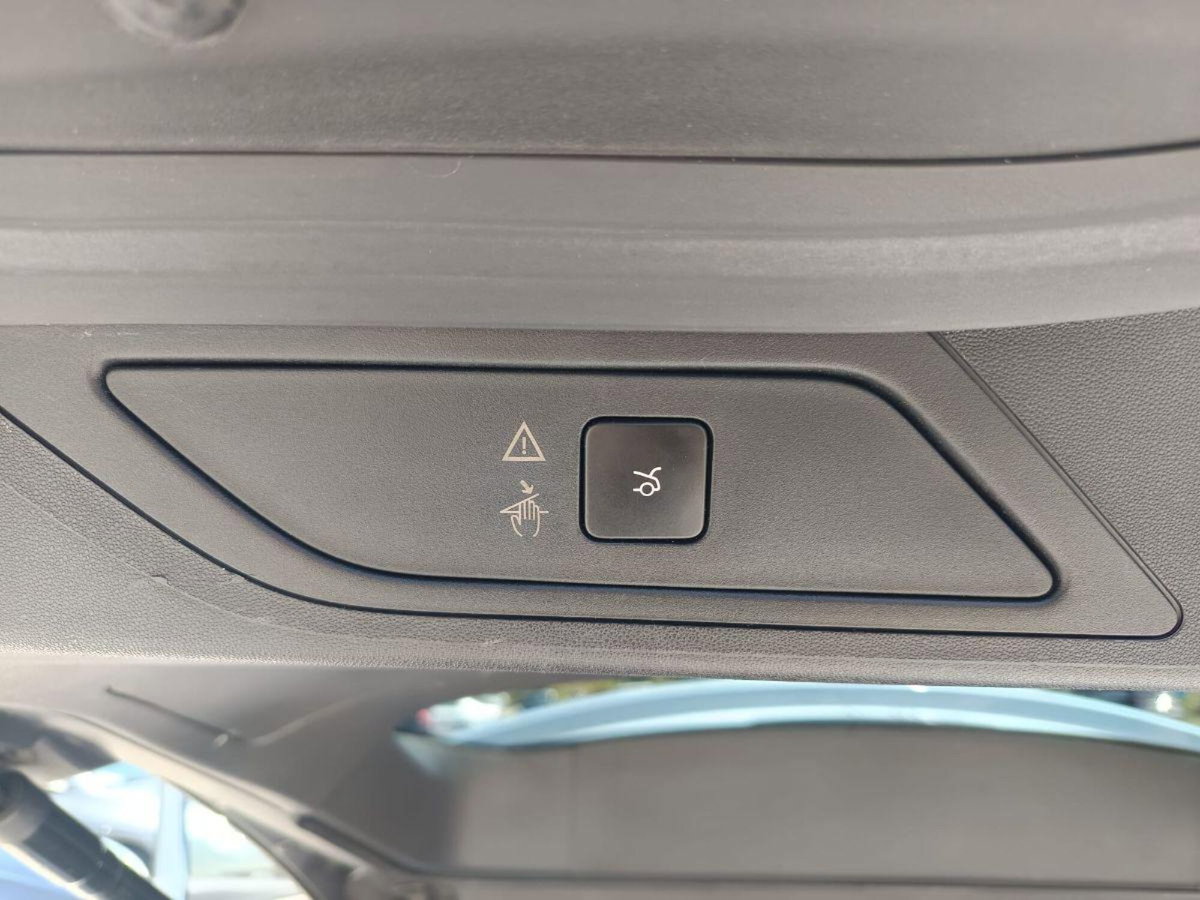 Citroen C4 Gran Picasso 2.0 HDi 150 FAP CMP6 Exclusive (18)