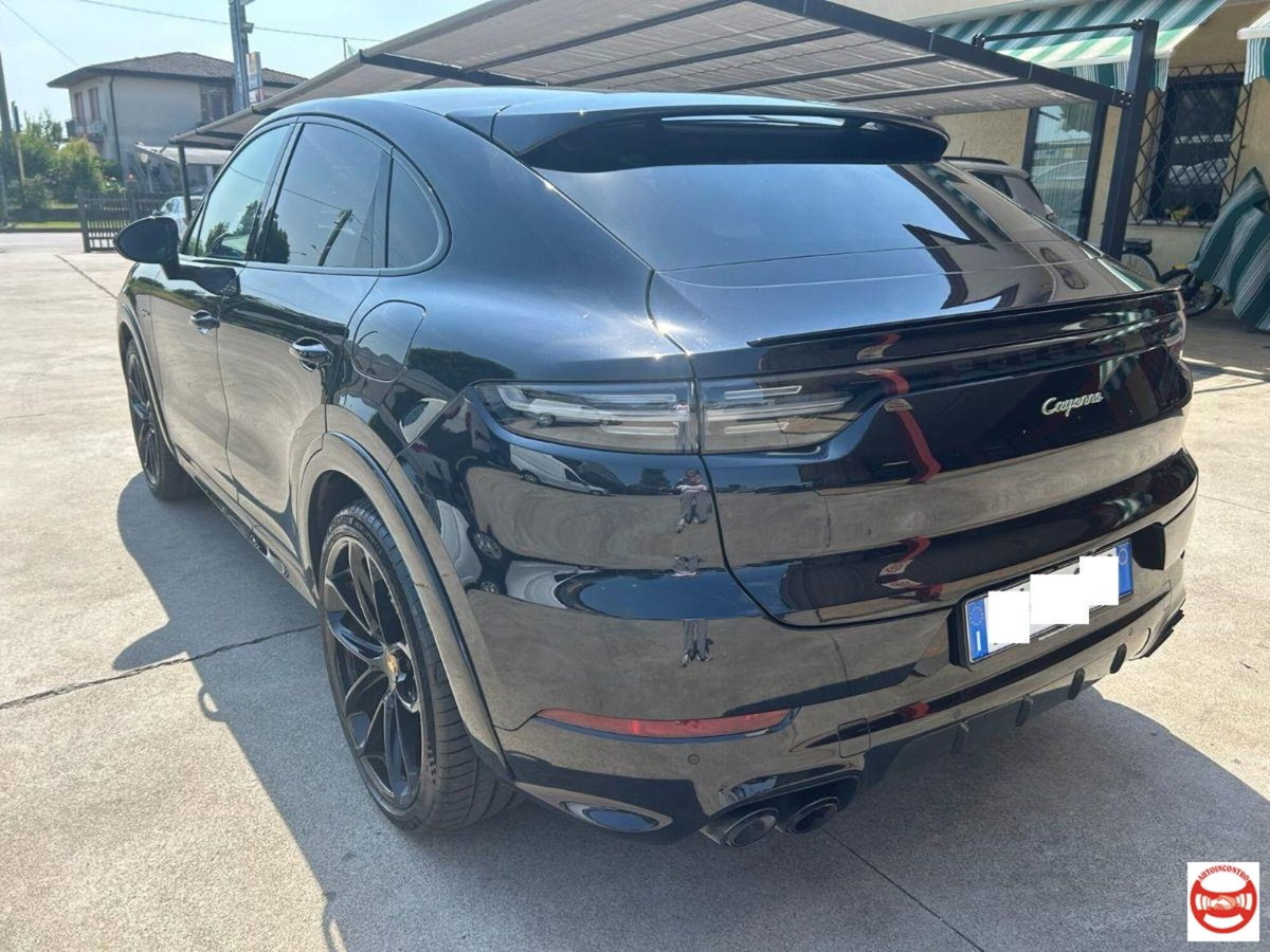 Porsche Cayenne 3.0 V6 (3)