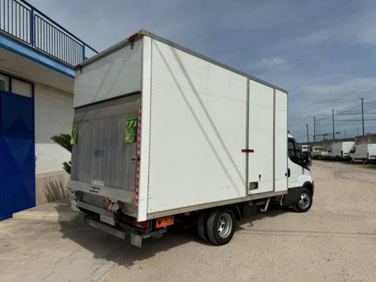 Iveco Daily Telaio 35C14 BTor 2.3 HPT PLM-RG Cabinato (5)