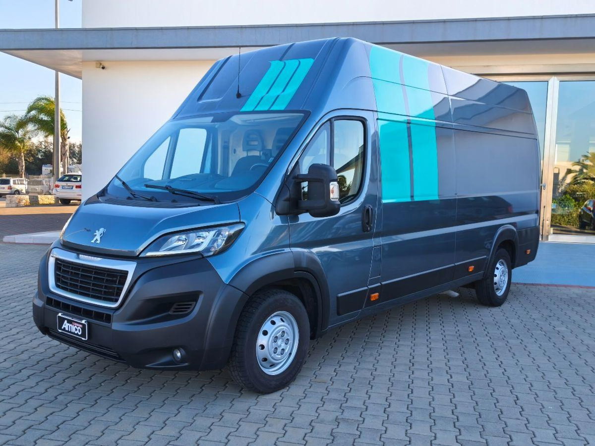 Peugeot Boxer Furgone 330 2.0 BlueHDi/130CV FAP PC-TN Combi Premium