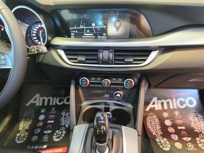 Alfa Romeo Stelvio Stelvio 2.2 Turbodiesel 210 CV AT8 Q4 Super (14)