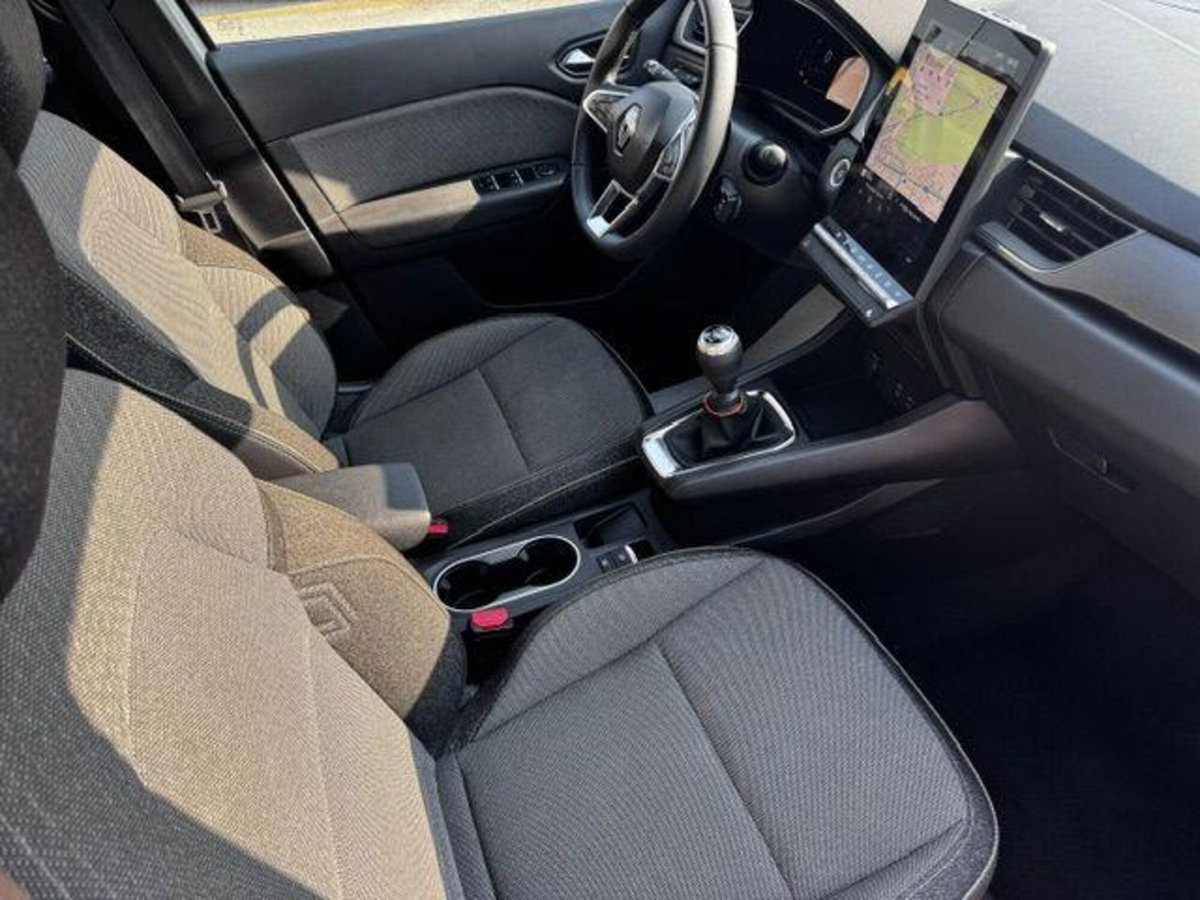 Renault Captur 1.0 eco-g Techno 100cv (9)