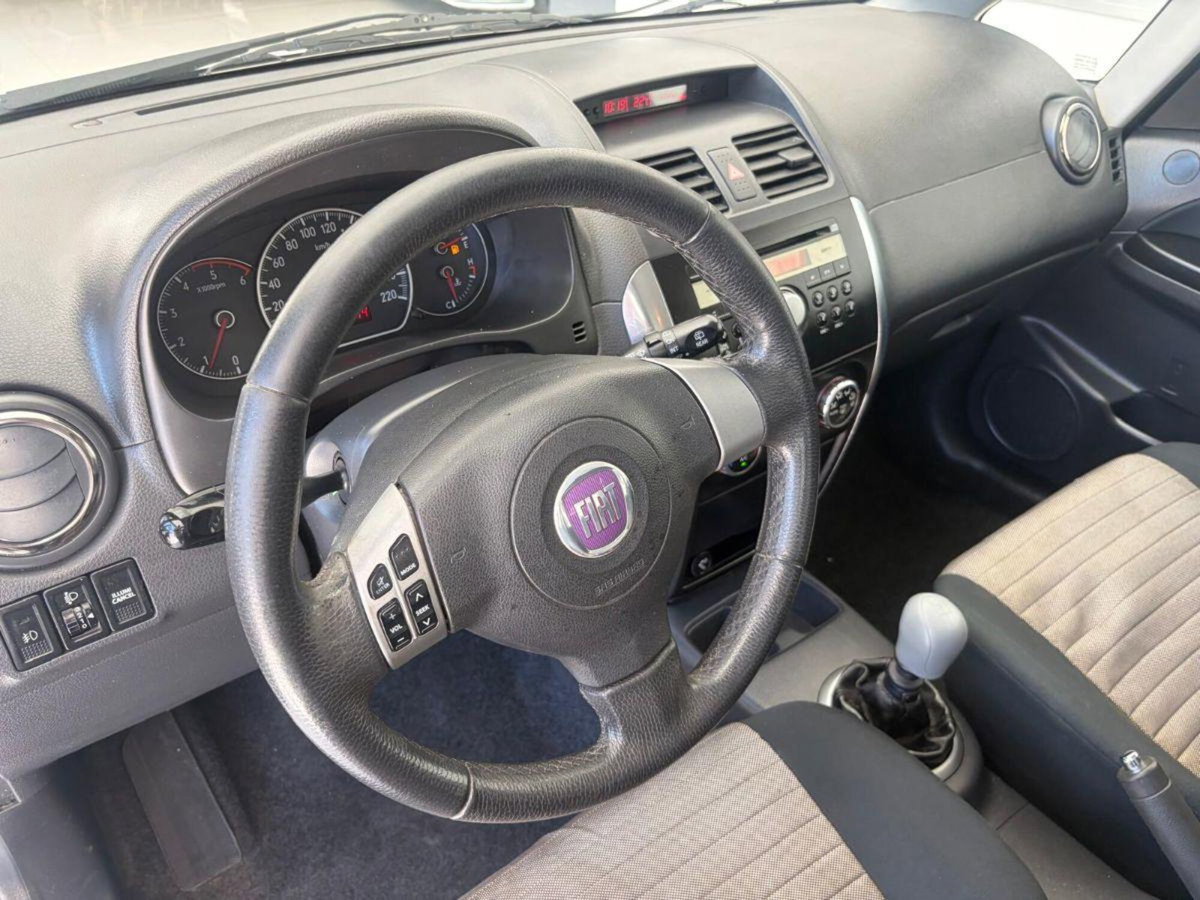 Fiat Sedici 1.9 MJT 4x4 Dynamic (9)