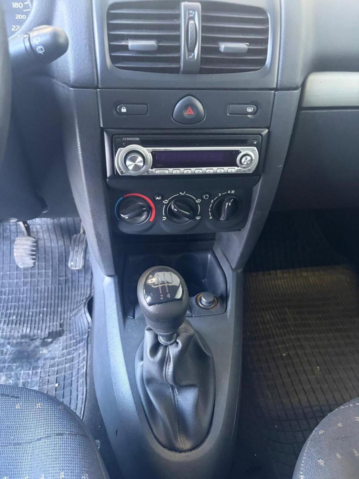 Renault Clio Storia 1.5 dCi 65CV 3 porte (11)