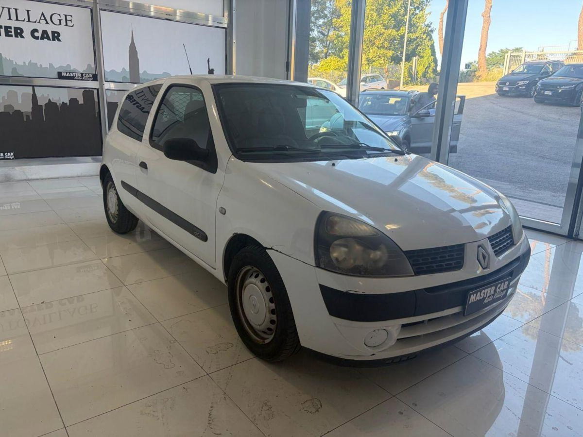 Renault Clio Storia 1.5 dCi 65CV 3 porte (3)