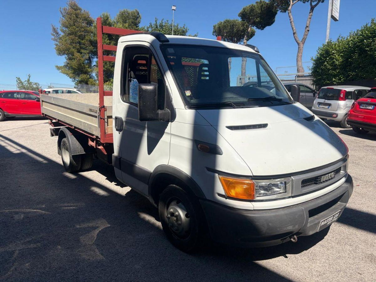 Iveco Daily Telaio 35C13P/Bar.tor.2.8TDI PLM-RG Cab. (3)