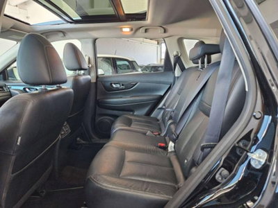 Nissan X-Trail 1.6 dCi 2WD Tekna (9)