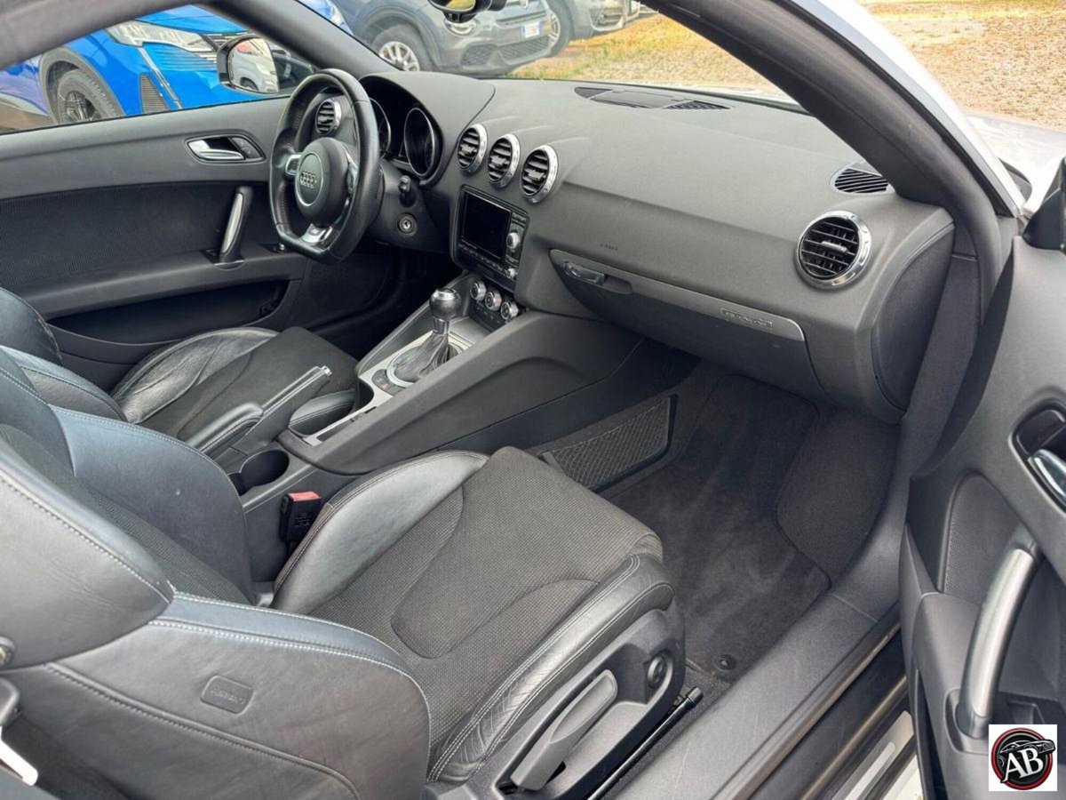 Audi TT Cabrio 2.0 TDI quattro Advanced plus (15)