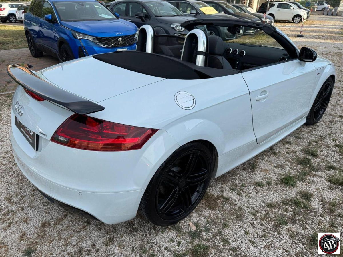 Audi TT Cabrio 2.0 TDI quattro Advanced plus (18)