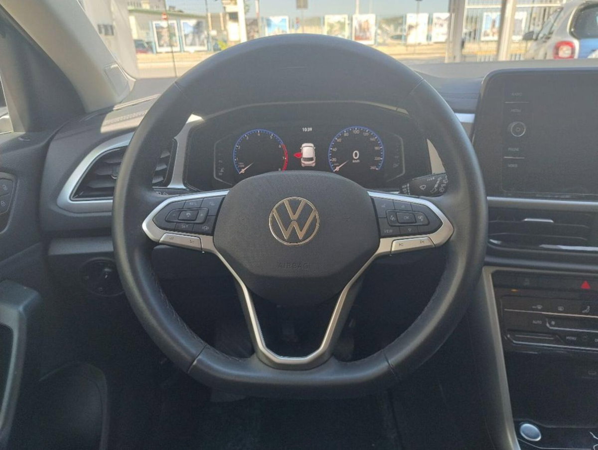 Volkswagen T-Roc 1.0 tsi Style 115cv (13)