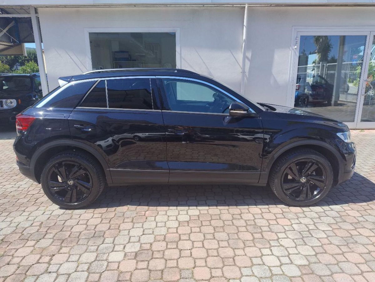 Volkswagen T-Roc 1.0 tsi Style 115cv (3)