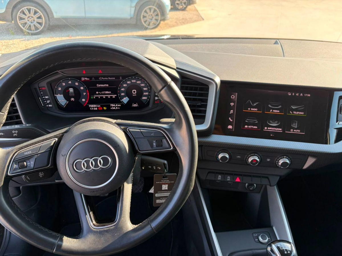 Audi A1 Sportback 1.0 TFSI ultra Design (11)