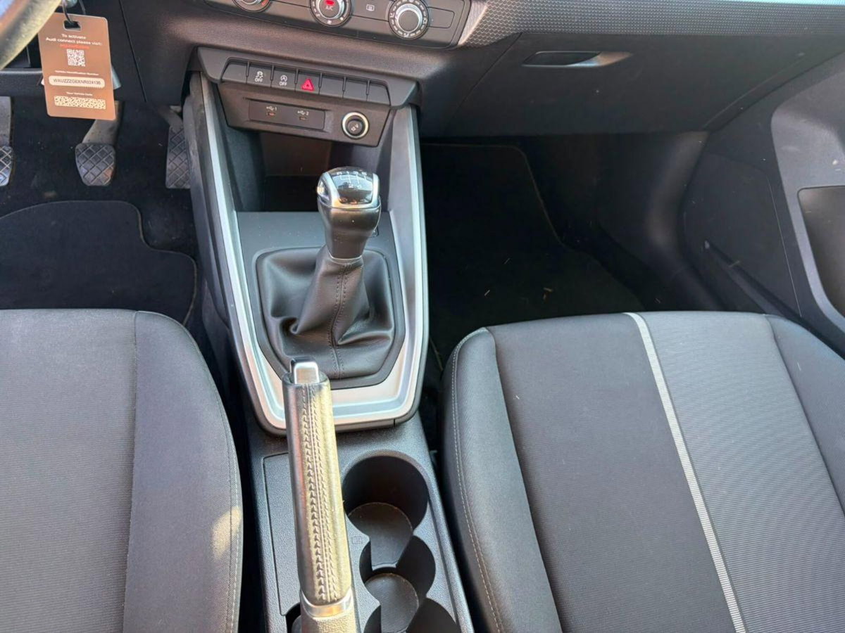 Audi A1 Sportback 1.0 TFSI ultra Design (13)