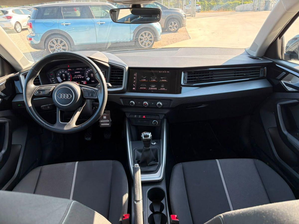 Audi A1 Sportback 1.0 TFSI ultra Design (7)